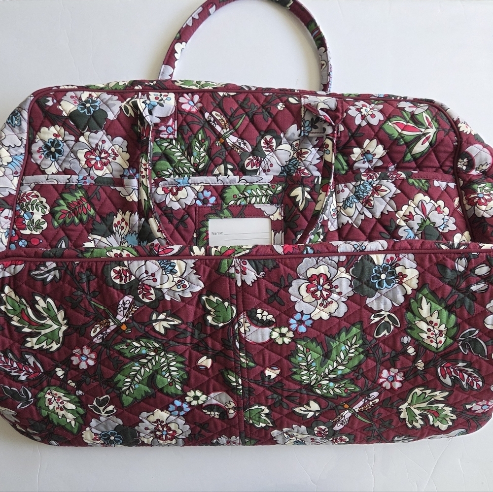 Vera Bradley Traveler Bag In Bordeaux Blooms. - Picture 4 of 11